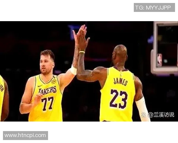 2021年湖人与灰熊激战回顾精彩瞬间与战术分析 2021年湖人与灰熊激战回顾精彩瞬间与战术分析